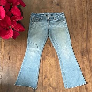 American Eagle Artist Jeans